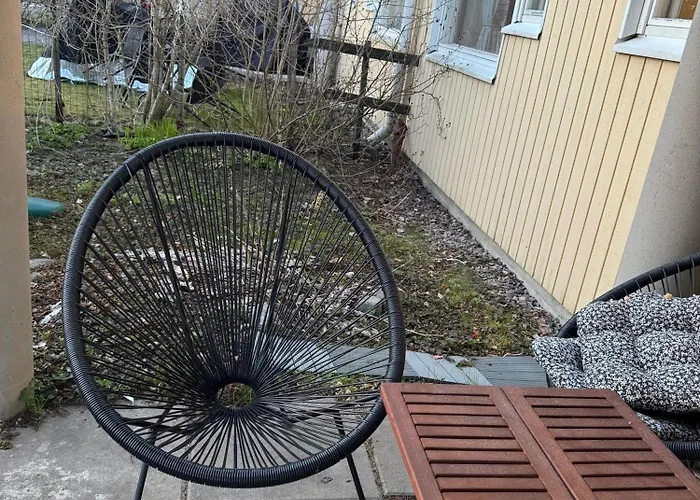 Modern In Peaceful Area With Private Lawn, Bbq & Free Parking Kauniainen